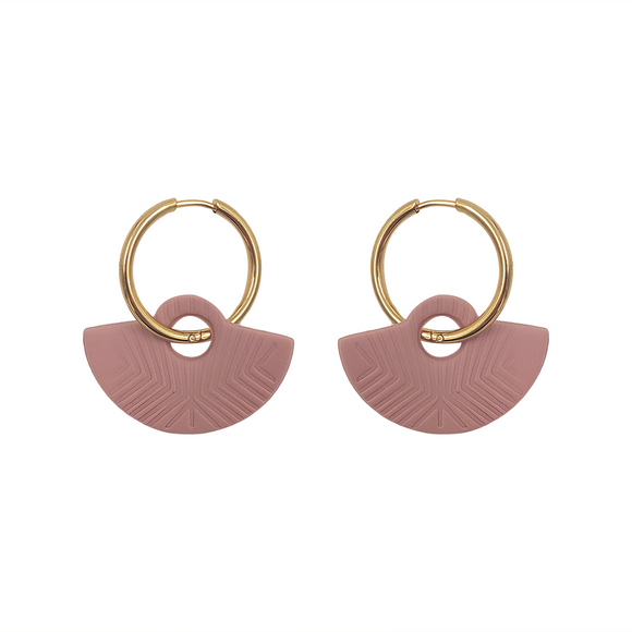 EARRING GOLD EGG SHAPE  WITH FAN PENDANT IN DUSTY PINK