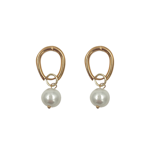EARRING HOOP WITH BEAD CHARMS PEARL WHITE