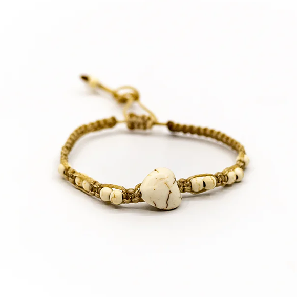 BRACELET PULL STRING CREAM HEART