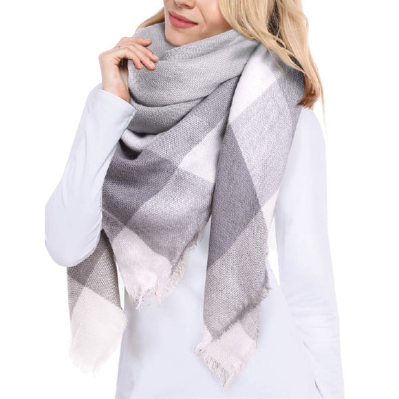 SHAWL TRIANGULAR COLOURBLOCKED GREY