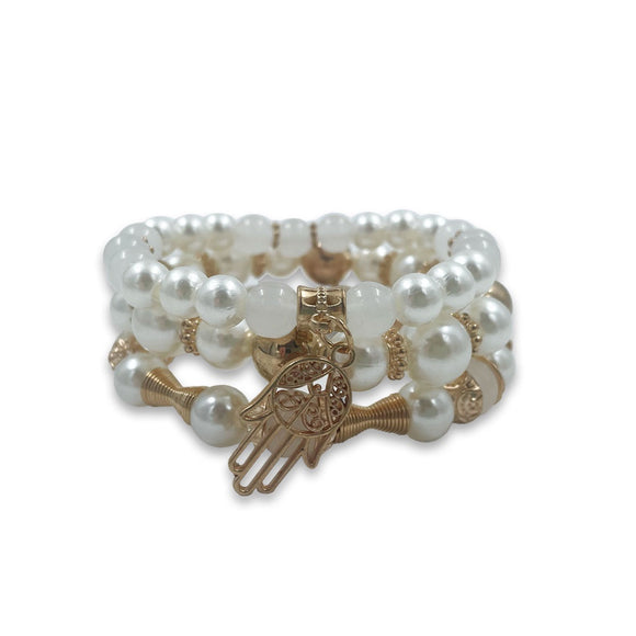 BRACELET 3 ROW GOLD AND PEARL HAMSA CHARM