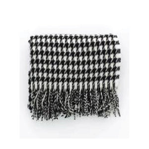 WINTER SCARF HOUNDSTOOTH IVORY AND BLACK