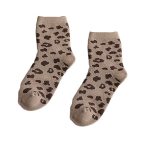 SOCKS LEOPARD PRINT ON LIGHT BROWN