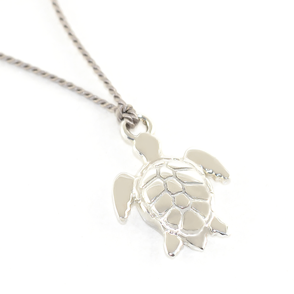NECKLACE SILVER TURTLE ON GREY SILK