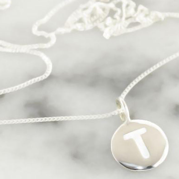 NECKLACE SILVER INITIAL CHARM T