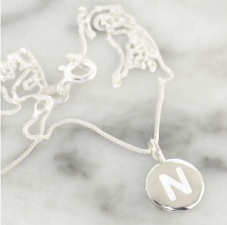 NECKLACE SILVER INITIAL CHARM N