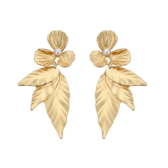 EARRING LARGE MATTE GOLD FLOWER AND LEAF